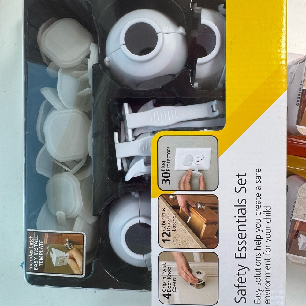 Baby Proofing Essentials - Picture 2 of 4